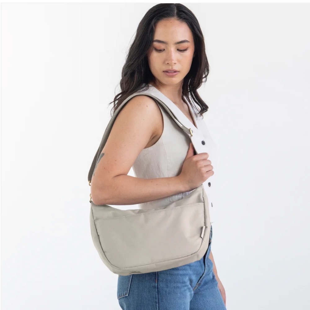 BNWT Canvelle Medium Crescent Bag in Gray - Still in Plastic!!!